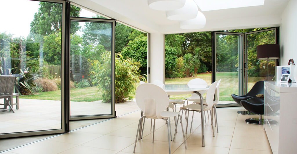 Tổng kho máy nhôm kính số 1 Việt Nam