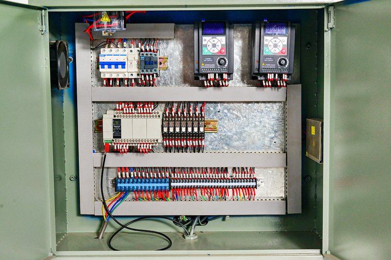 Tổng kho máy nhôm kính số 1 Việt Nam